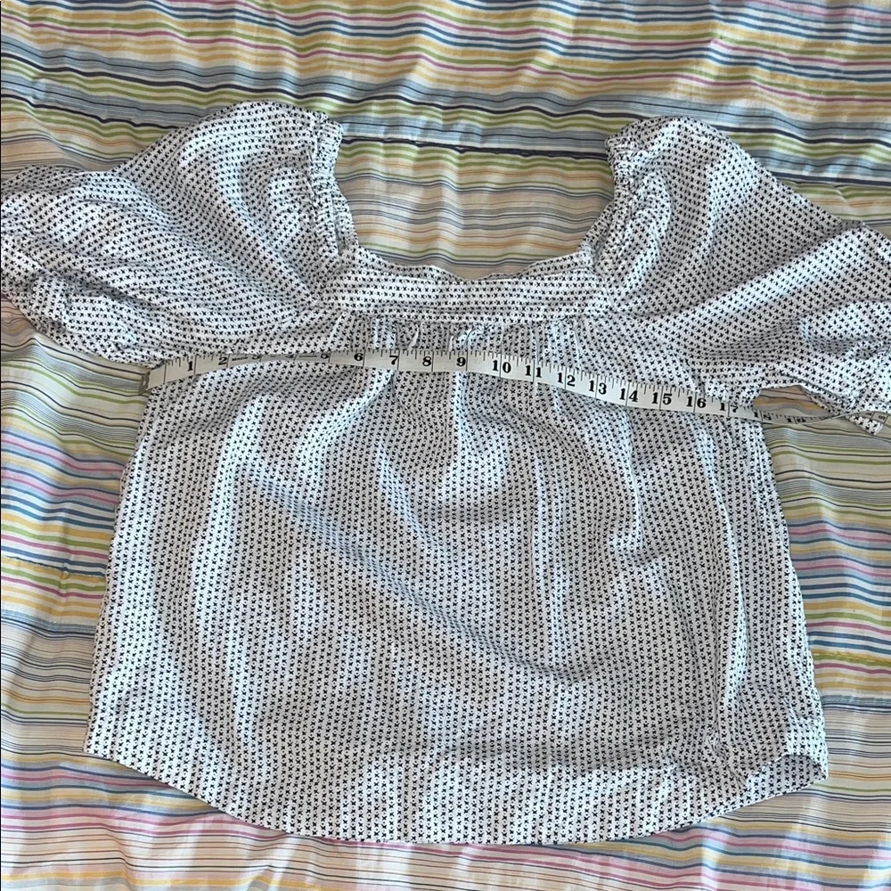 LOFT White and Blue Patterned Puff Sleeve Square neck Peasant‎ Blouse M